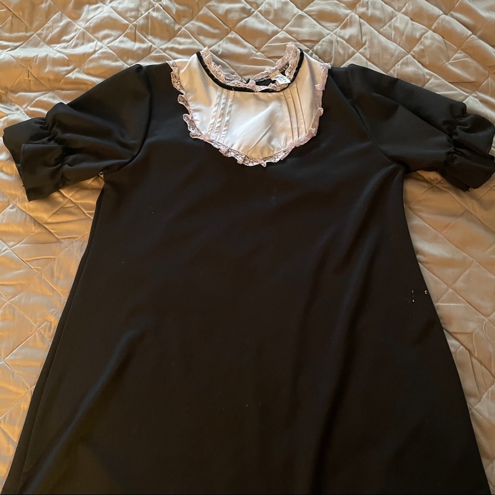 Cute, simple black dress